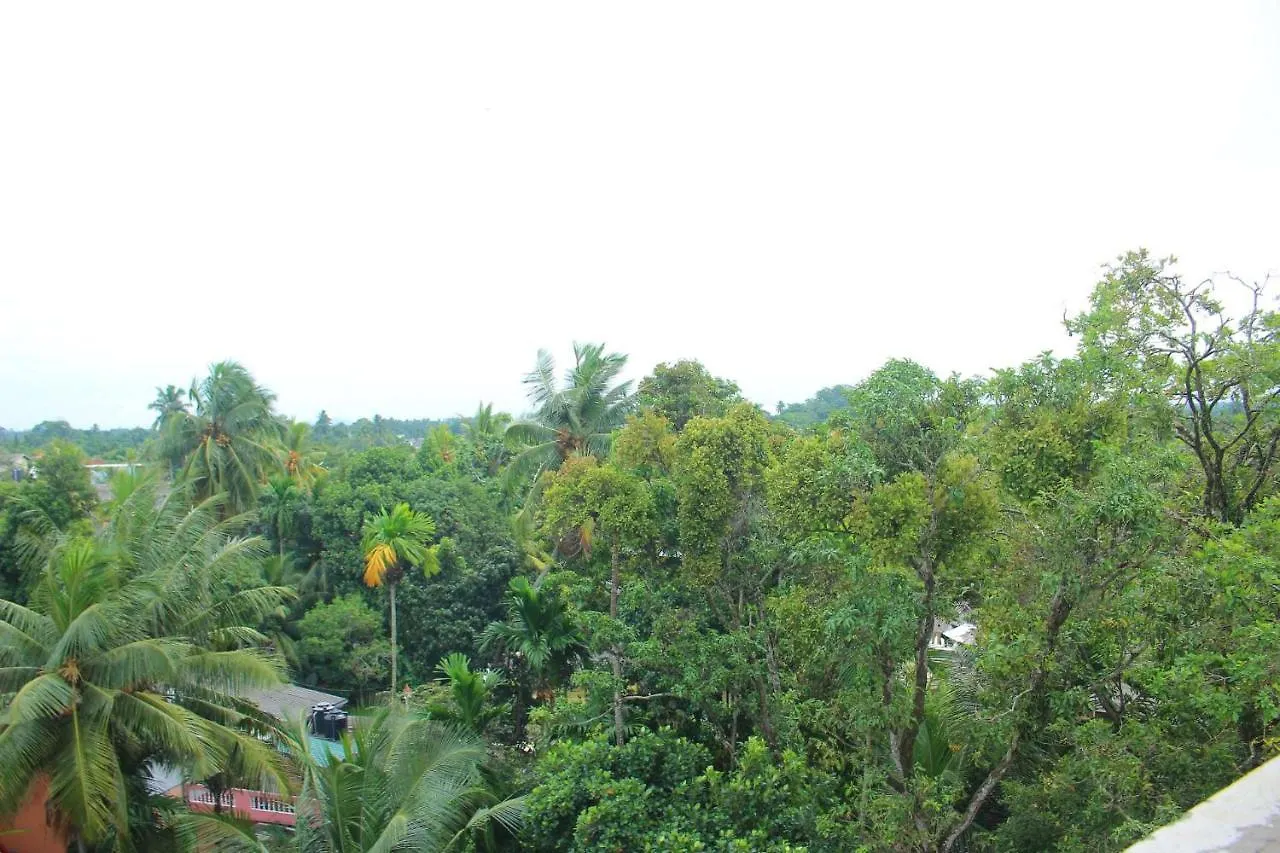 Heritage Eco Resort Kelaniya
