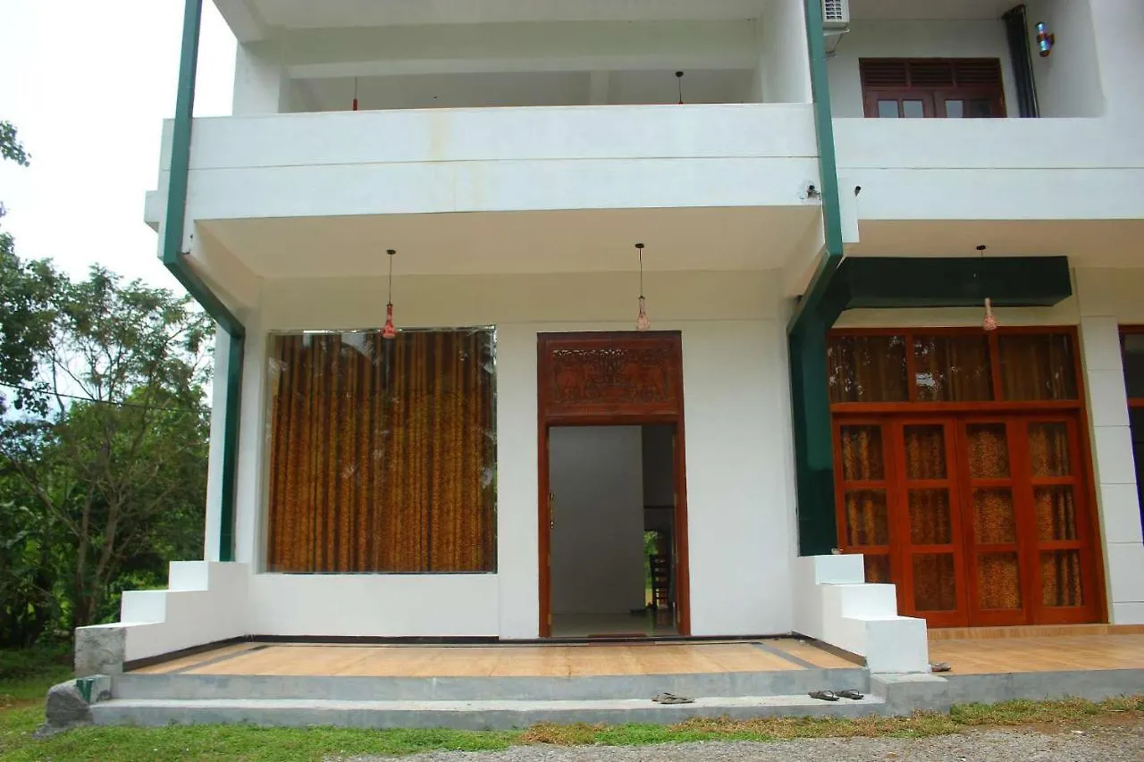 Heritage Eco Resort Kelaniya